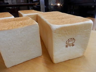 カフェ&ベ一力リ一 あゆみ