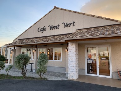 カフェヴァンベール店舗外観