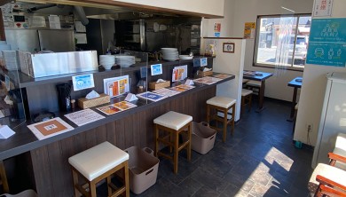 名古屋 八麺山豚骨ラーメン専門店 店内
